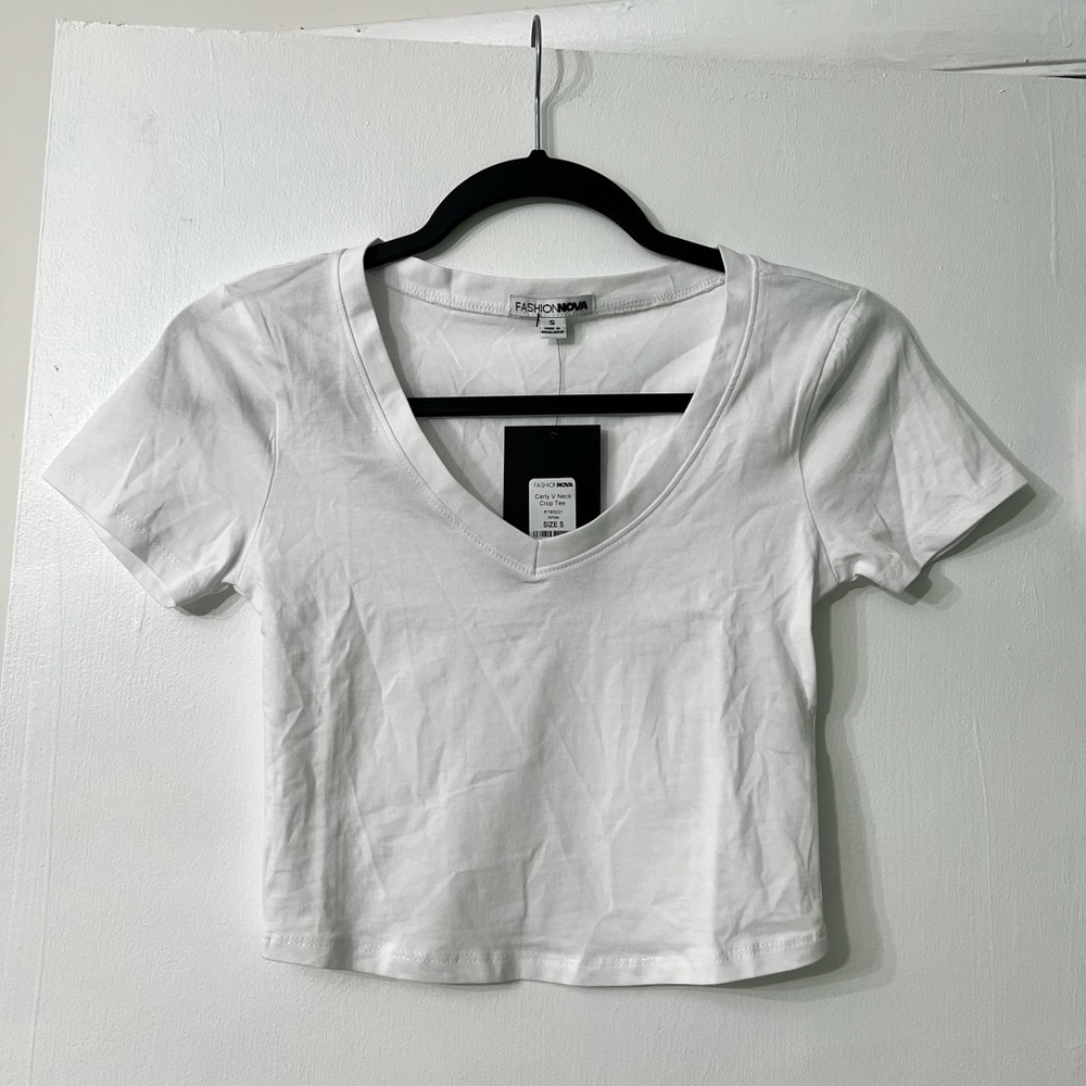 V Neck Cropped Tee